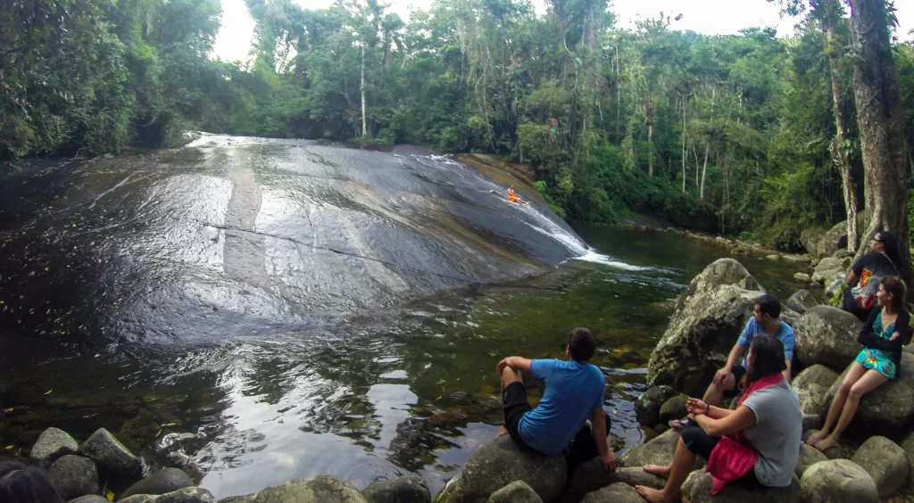 A Cachoeira do Tobogã - Paraty - RJ - Vamos Trilhar-min